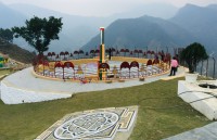 प्रधानमन्त्री रोजगार कार्यक्रमको साझेदारीमा नेपालकै पहिलो न‍वग्रह मन्दिर निर्माण